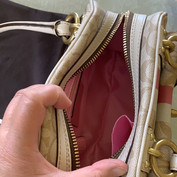 ❤️ Coach Bag ❤️ - Picture 7 of 9